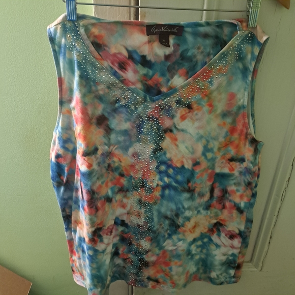 Gloria Vanderbilt Tank Top - Picture 9 of 14